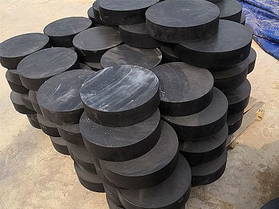 庆云县板式橡胶支座由若干层橡胶片与薄钢板经加压硫化